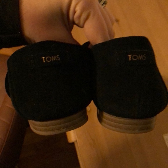 Suede toms - Picture 2 of 3